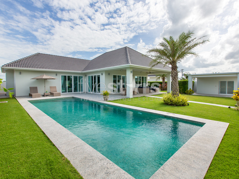 Baan Phu Thara Mountainside – Luxury 3 Bedroom Pool Villas – New Development